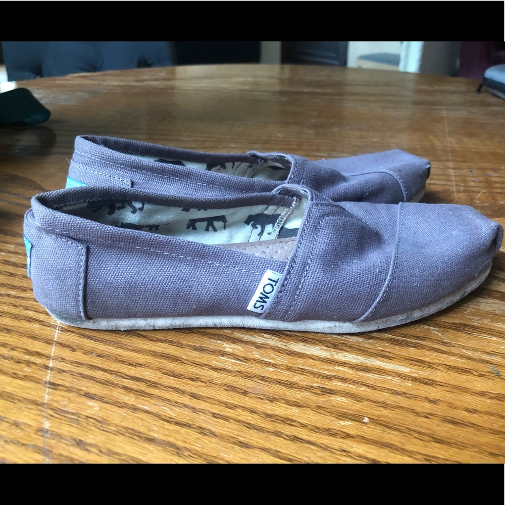 TOMS grey flats